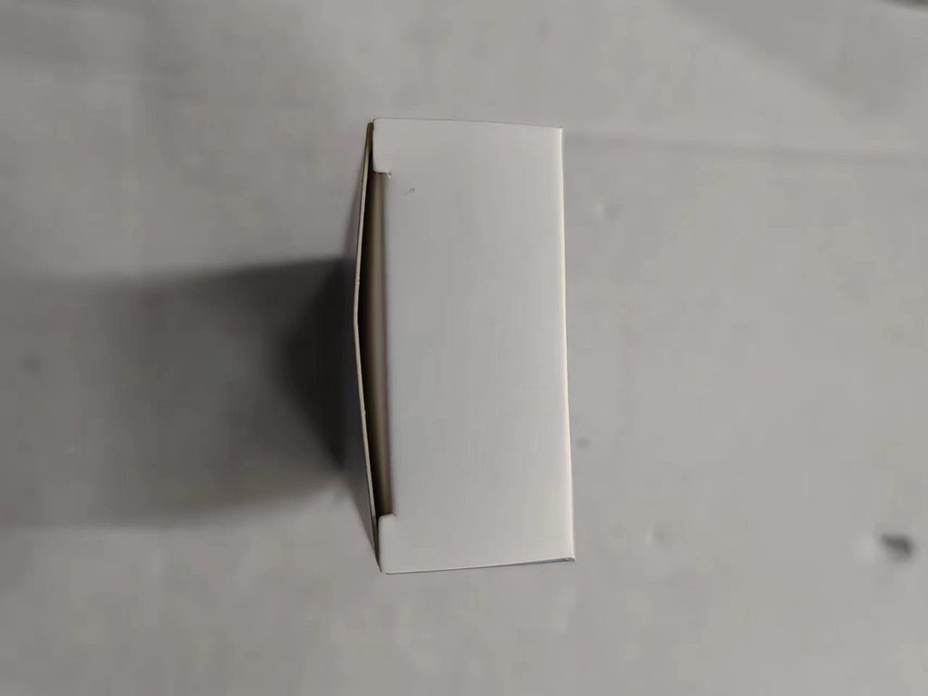 565747561