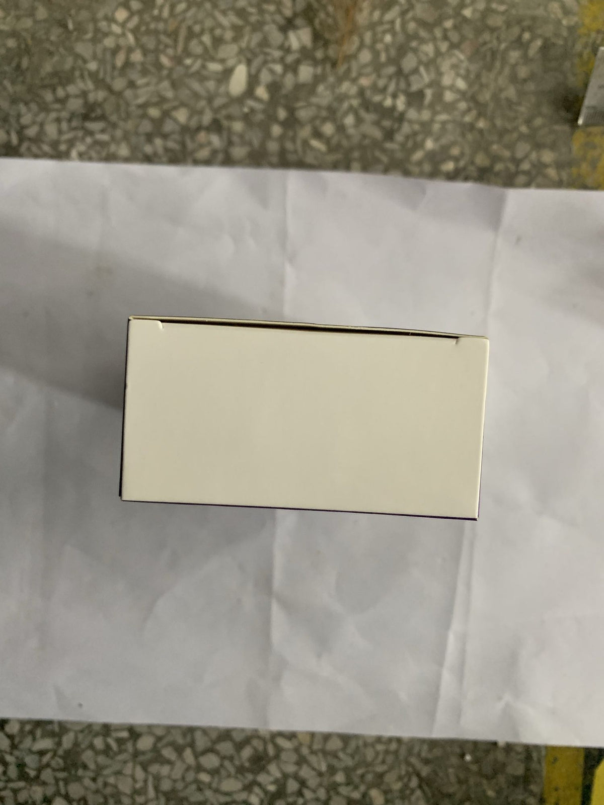 565748431